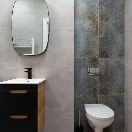 公寓 Apartament Blekitny Pod Debowcem 别尔斯克-比亚拉